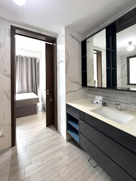 Forest Woods, , 2 Bedrooms, 667 sqft, Condominium For Rent, by Clara Lim, 500135427 - Bathroom - PropertyGuru.com.sg