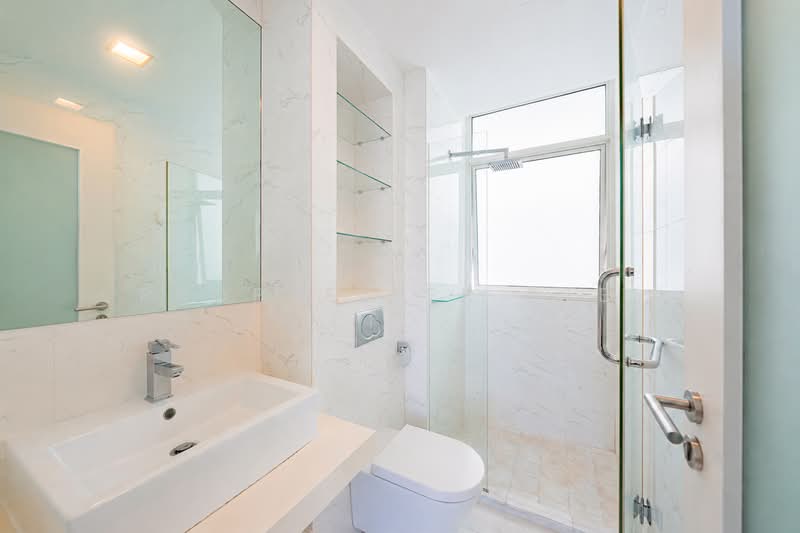 The Cascadia, 945 Bukit Timah Road, 1 Bedroom, 570 sqft, Condominium For Sale, by Aileen Chew, 500135433 - Bathroom - PropertyGuru.com.sg