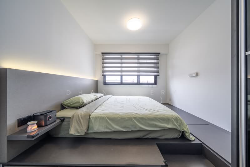 464A Bukit Batok West Avenue 8, 464A Bukit Batok West Avenue 8, 4 Bedrooms, 1,216 sqft, HDB Flat For Sale, by Dhaneswery (Dhanes), 500135457 - Master Bedroom - PropertyGuru.com.sg