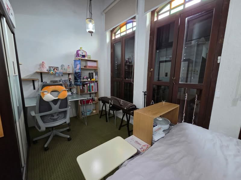 Ceylon road, Ceylon Road, East Coast / Marine Parade, Room Rental, 125 sqft, Conservation House For Rent, by Elaine Tay, 500135460 - Study - PropertyGuru.com.sg