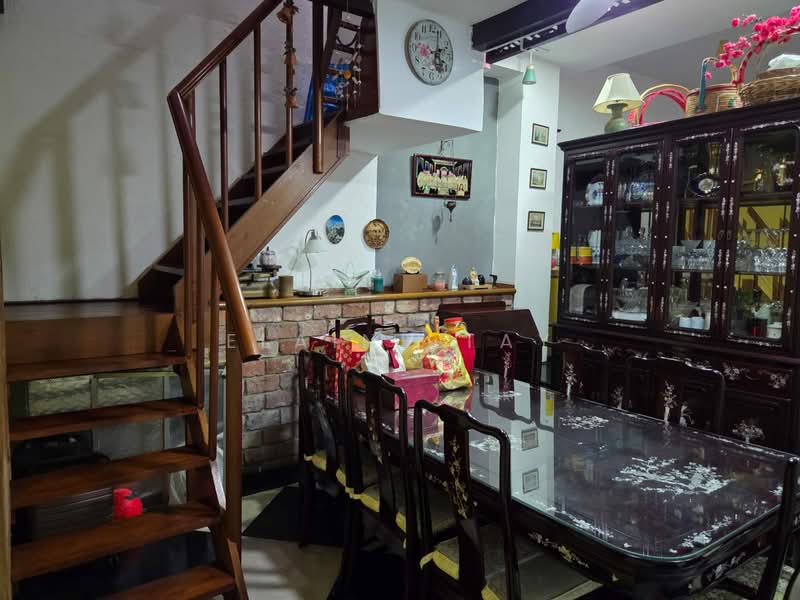 Ceylon road, Ceylon Road, East Coast / Marine Parade, Room Rental, 125 sqft, Conservation House For Rent, by Elaine Tay, 500135460 - Dining Room - PropertyGuru.com.sg
