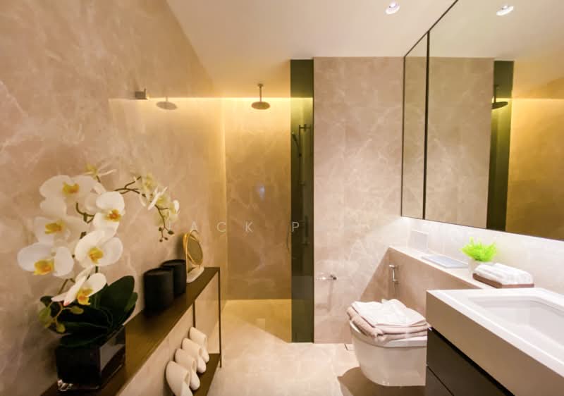 Dunearn House, , 2 Bedrooms, 818 sqft, Apartment For Sale, by Jack Pang, 500135476 - Bathroom - PropertyGuru.com.sg