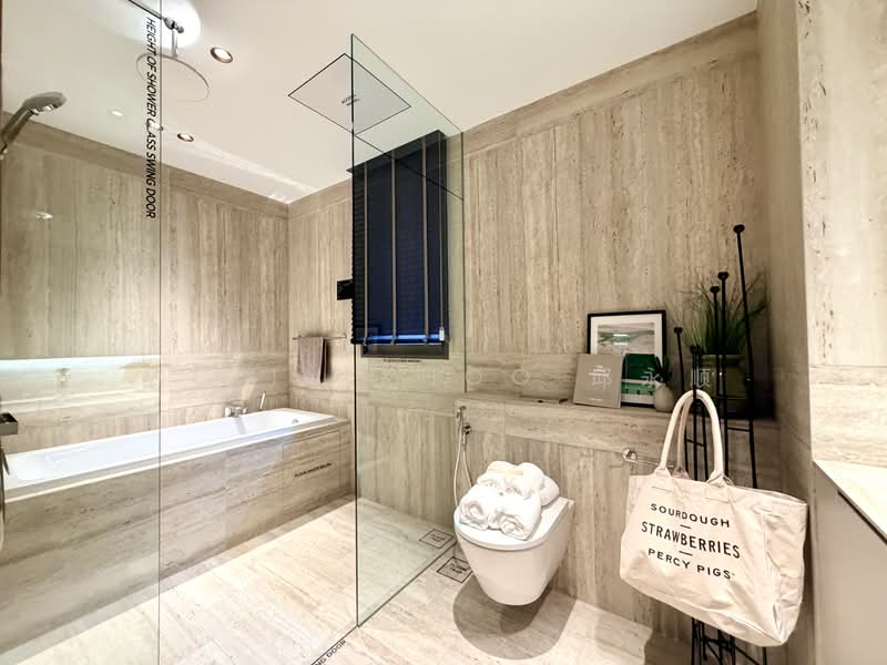 River Modern, River Galley Green, 4 Bedrooms, 1,830 sqft, Condominium For Sale, by Alvin Khoo 邱永顺, 500135488 - Bathroom - PropertyGuru.com.sg