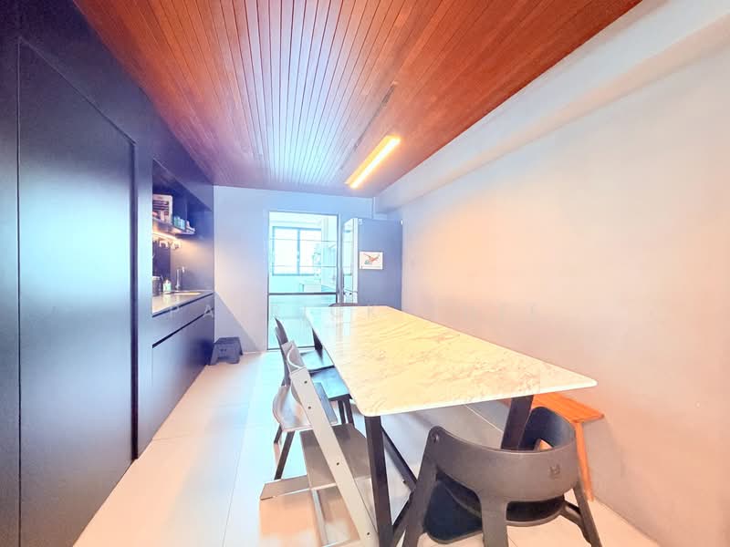 5 Marine Terrace, 5 Marine Terrace, 2 Bedrooms, 700 sqft, HDB Flat For Sale, by Patrick Chee, 500135492 - Kitchen - PropertyGuru.com.sg