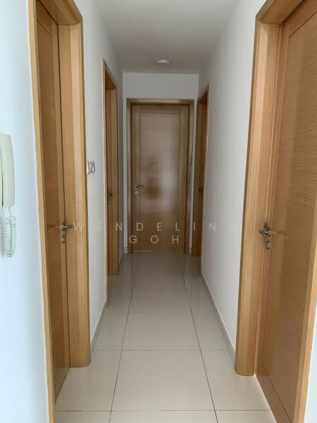 The Infiniti, 39E West Coast Park, 3 Bedrooms, 1,346 sqft, Condominium For Rent, by Wendeline Goh, 500135530 - Corridor - PropertyGuru.com.sg