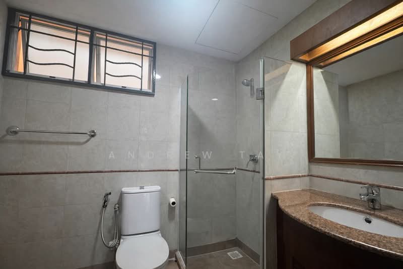 Seletar Springs Condominium, 100 Gerald Drive, 3 Bedrooms, 1,036 sqft, Condominium For Sale, by Andrew Tay, 500135547 - Bathroom - PropertyGuru.com.sg