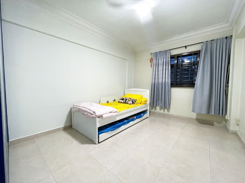 113 Ang Mo Kio Avenue 4, 113 Ang Mo Kio Avenue 4, Room Rental, 150 sqft, HDB Flat For Rent, by Marc Ong, 500135548 - Bedroom - PropertyGuru.com.sg