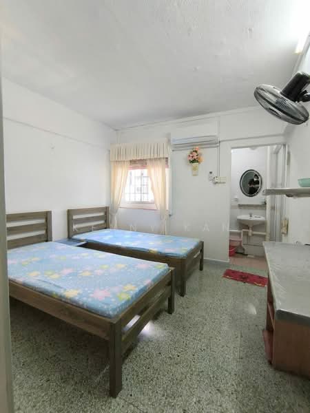 476 Ang Mo Kio Avenue 10, 476 Ang Mo Kio Avenue 10, Room Rental, 120 sqft, HDB Flat For Rent, by Kenny Kan, 500135552 - Bedroom - PropertyGuru.com.sg