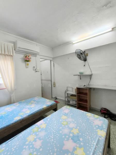476 Ang Mo Kio Avenue 10, 476 Ang Mo Kio Avenue 10, Room Rental, 120 sqft, HDB Flat For Rent, by Kenny Kan, 500135552 - Bedroom - PropertyGuru.com.sg