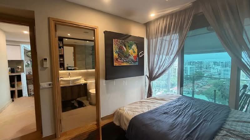 Eight Riversuites, 10 Whampoa East, 3 Bedrooms, 1,195 sqft, Condominium For Sale, by Evelina Hu, 500135553 - Bedroom - PropertyGuru.com.sg