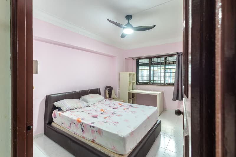322 Sembawang Close, 322 Sembawang Close, 3 Bedrooms, 1,087 sqft, HDB Flat For Sale, by Xavier Goh, 500135557 - Bedroom - PropertyGuru.com.sg