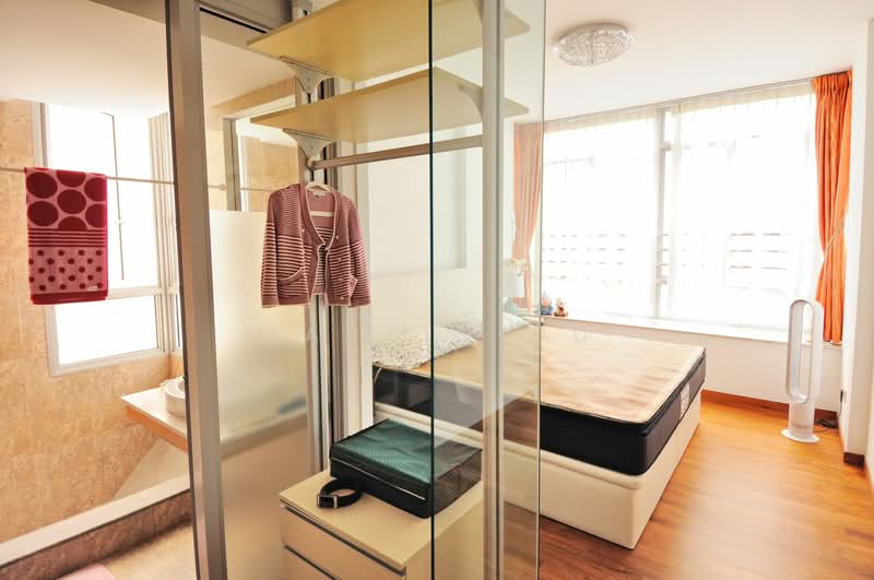 The Lakeshore, 31 Jurong West Street 41, 3 Bedrooms, 1,141 sqft, Condominium For Rent, by Martin Du, 500135562 - Bedroom - PropertyGuru.com.sg