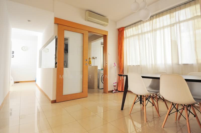 The Lakeshore, 31 Jurong West Street 41, 3 Bedrooms, 1,141 sqft, Condominium For Rent, by Martin Du, 500135562 - Interior - PropertyGuru.com.sg