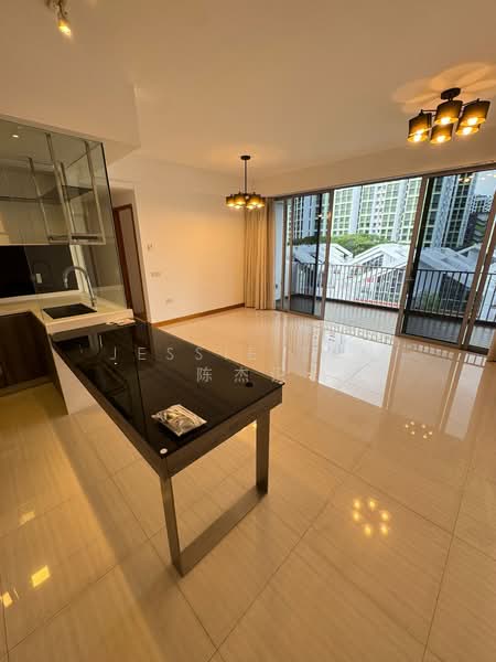 Woodhaven, 71 Woodgrove Avenue, 4 Bedrooms, 3,358 sqft, Condominium For Sale, by Jessie Tan 陈杰识, 500135566 - Living Room - PropertyGuru.com.sg