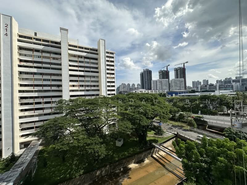 216 Lorong 8 Toa Payoh, 216 Lorong 8 Toa Payoh, 3 Bedrooms, 1,259 sqft, HDB Flat For Sale, by Ahmad Firdaus Bin Alias, 500135575 - Exterior - PropertyGuru.com.sg