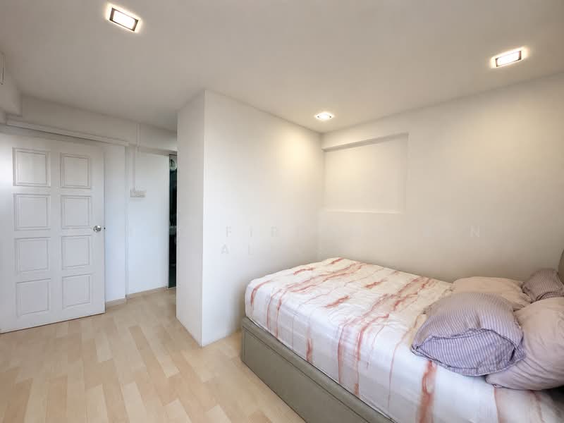 216 Lorong 8 Toa Payoh, 216 Lorong 8 Toa Payoh, 3 Bedrooms, 1,259 sqft, HDB Flat For Sale, by Ahmad Firdaus Bin Alias, 500135575 - Bedroom - PropertyGuru.com.sg
