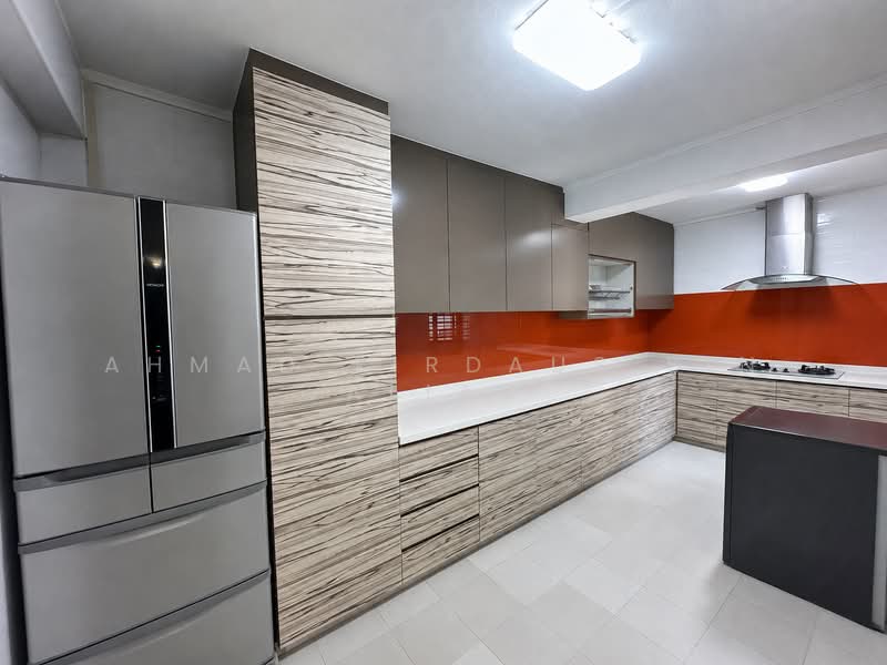 216 Lorong 8 Toa Payoh, 216 Lorong 8 Toa Payoh, 3 Bedrooms, 1,259 sqft, HDB Flat For Sale, by Ahmad Firdaus Bin Alias, 500135575 - Kitchen - PropertyGuru.com.sg