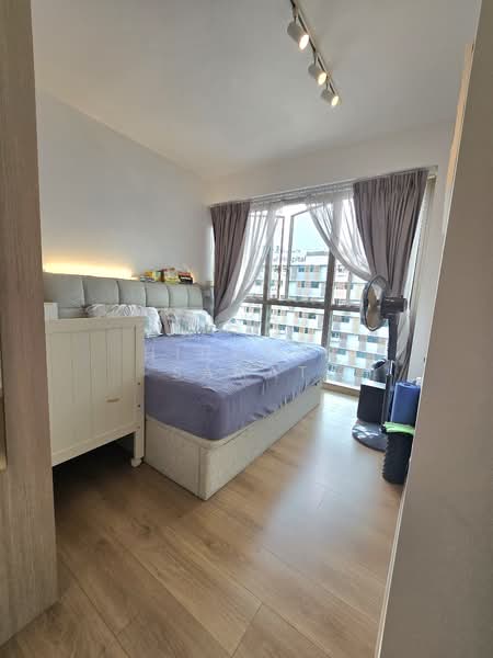 The Vales, 79 Anchorvale Crescent, 2 Bedrooms, 764 sqft, Condominium For Sale, by Hidayah Samat, 500135592 - Master Bedroom - PropertyGuru.com.sg
