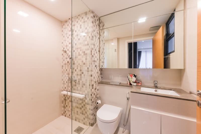 My Manhattan, 25 Simei Street 3, 2 Bedrooms, 883 sqft, Condominium For Sale, by Joan Cheng, 500135598 - Bathroom - PropertyGuru.com.sg