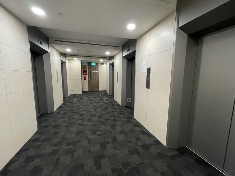 Keck Seng Tower, 133 Cecil Street, Boat Quay / Raffles Place / Marina, 2,636 sqft, Office For Rent, by KP Chong, 500135602 - Corridor - CommercialGuru.com.sg