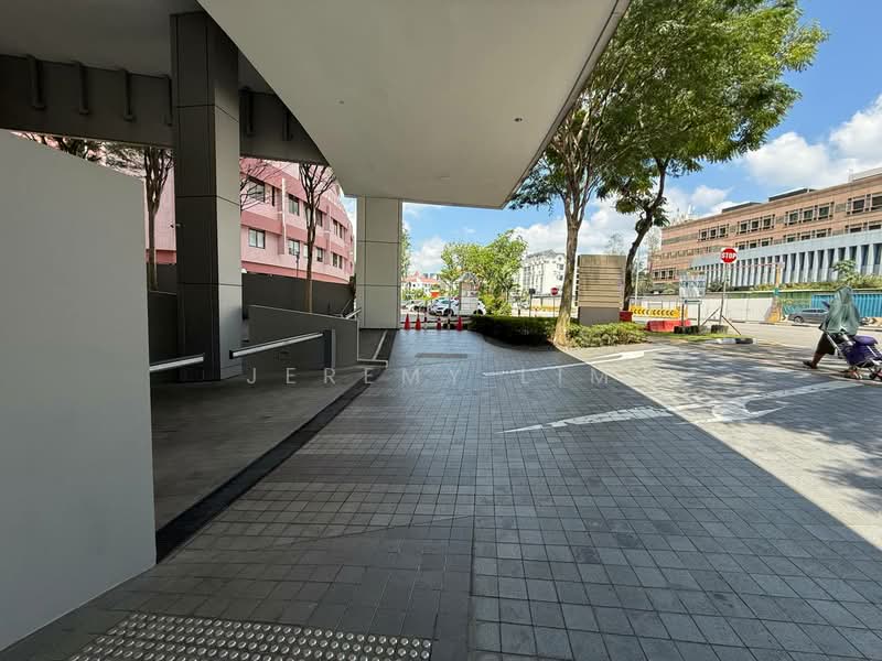 Newton 200, 200 Newton Road, 4,155 sqft, Office For Rent, by Jeremy Lim, 500135614 - Exterior - CommercialGuru.com.sg