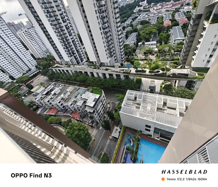 Regency Suites, 36 Kim Tian Road, 3 Bedrooms, 1,421 sqft, Apartment For Rent, by MC Gan, 500135616 - Exterior - PropertyGuru.com.sg