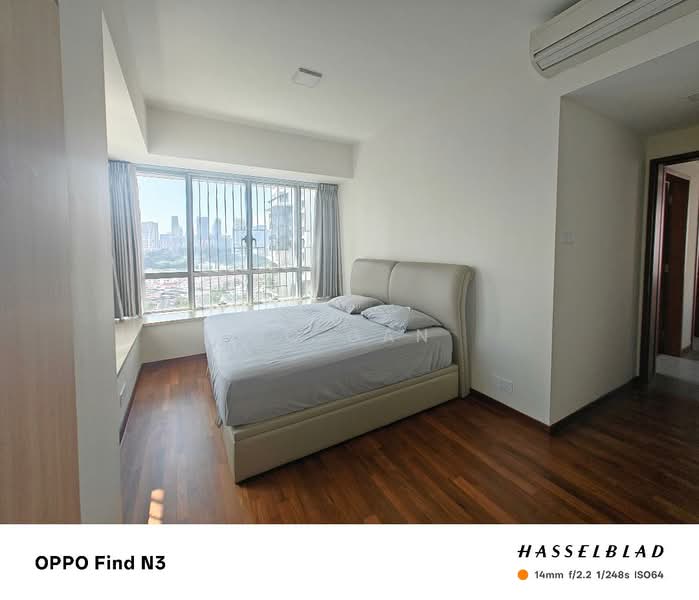 Regency Suites, 36 Kim Tian Road, 3 Bedrooms, 1,421 sqft, Apartment For Rent, by MC Gan, 500135616 - Bedroom - PropertyGuru.com.sg
