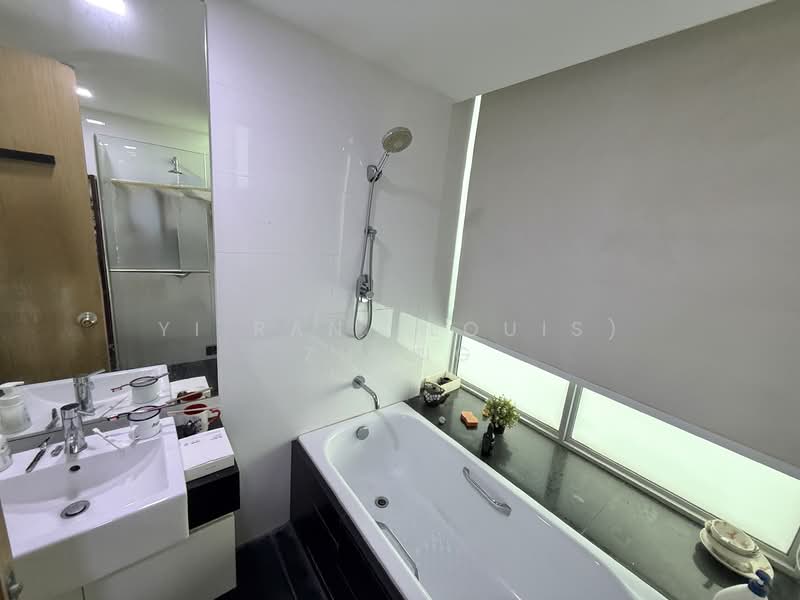 Moda, 42 East Coast Road, Room Rental, 220 sqft, Condominium For Rent, by Yi Ran (Louis) Zhang, 500135620 - Bathroom - PropertyGuru.com.sg