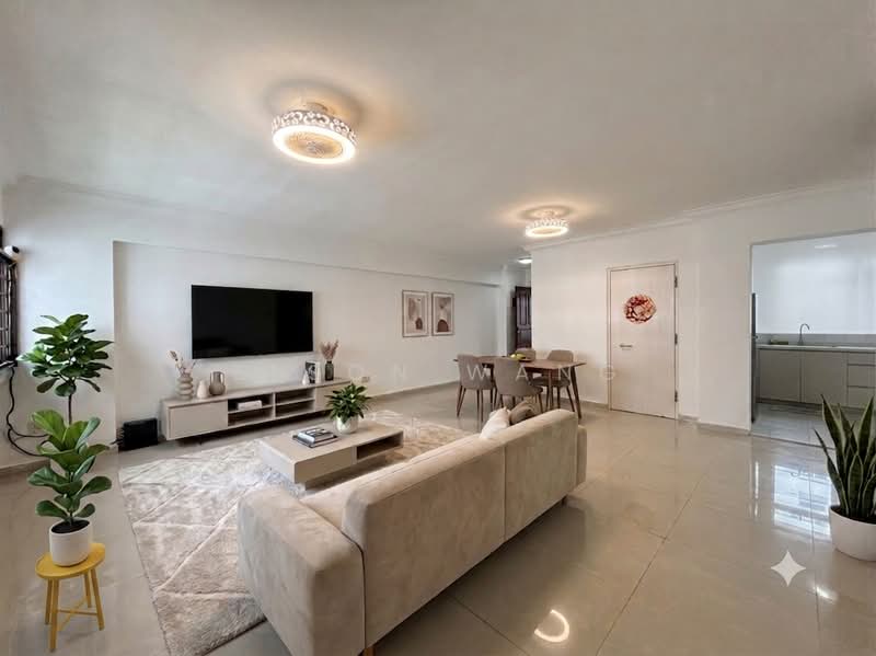 686D Choa Chu Kang Crescent, 686D Choa Chu Kang Crescent, 3 Bedrooms, 1,184 sqft, HDB Flat For Sale, by Elson Wang, 500135642 - Living Room - PropertyGuru.com.sg