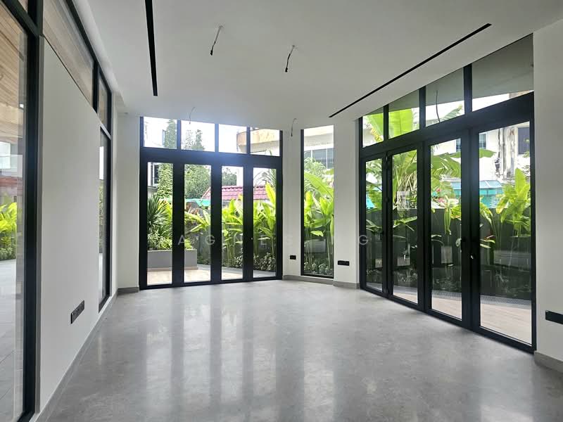 ⭐️⭐️LANDED7772 @ Kembangan Brand New Semi-D $2087psf only!, Yong Seng Estate, 6 Bedrooms, 7,094 sqft, Semi-Detached House For Sale, by Agnes Ng, 500135643 - Living Room - PropertyGuru.com.sg