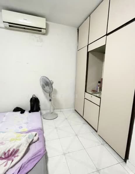5 Telok Blangah Crescent, 5 Telok Blangah Crescent, 2 Bedrooms, 710 sqft, HDB Flat For Sale, by Joyce Tong, 500135679 - Bedroom - PropertyGuru.com.sg