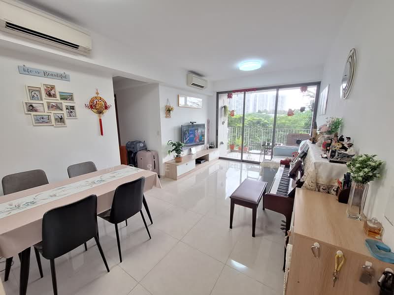 Rivercove Residences EC, 20 Anchorvale Ln, 3 Bedrooms, 958 sqft, Condominium For Sale, by Moses Quek, 500135687 - Living Room - PropertyGuru.com.sg