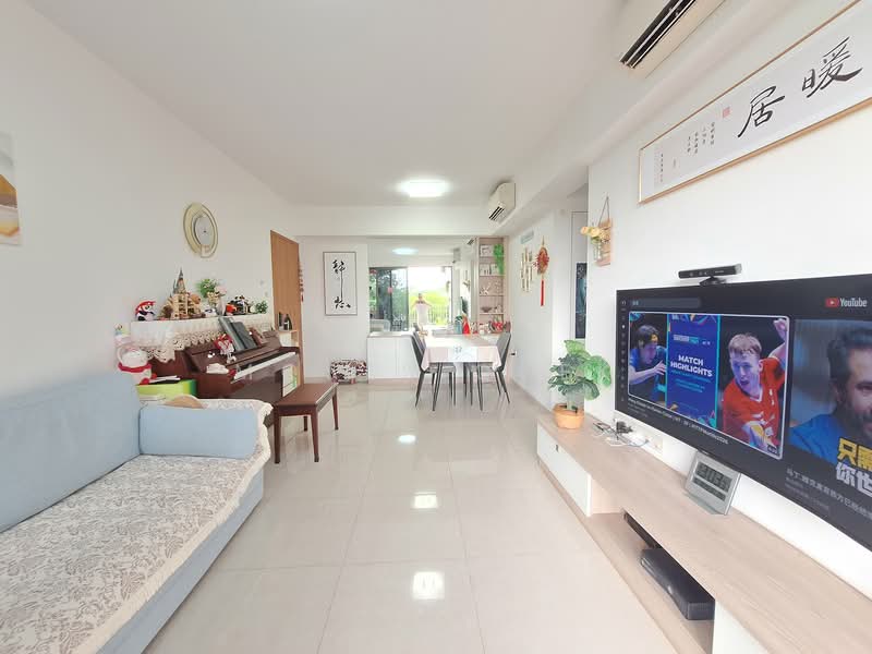 Rivercove Residences EC, 20 Anchorvale Ln, 3 Bedrooms, 958 sqft, Condominium For Sale, by Moses Quek, 500135687 - Living Room - PropertyGuru.com.sg