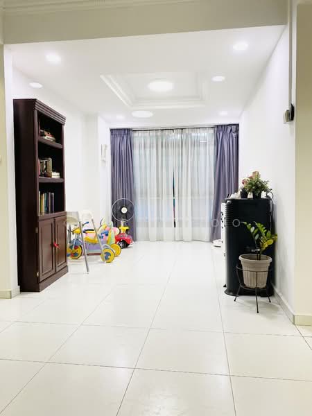 510 Serangoon North Avenue 4, 510 Serangoon North Avenue 4, 3 Bedrooms, 1,313 sqft, HDB Flat For Sale, by Claris Hoo Ziyi, 500135690 - Living Room - PropertyGuru.com.sg