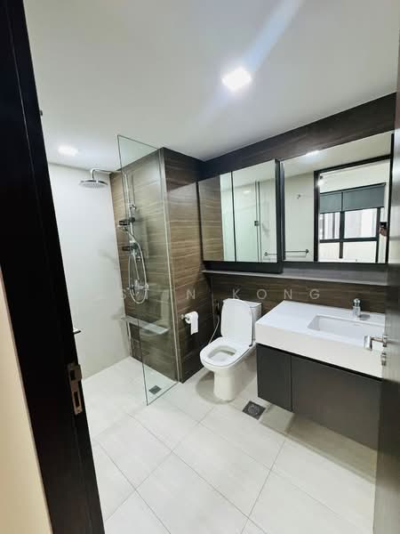 Botanique at Bartley, 223 Upper Paya Lebar Road, 1 Bedroom, 495 sqft, Condominium For Rent, by Justin Kong, 500135701 - Bathroom - PropertyGuru.com.sg