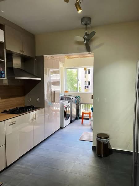 502A Woodlands Drive 14, 502A Woodlands Drive 14, 3 Bedrooms, 1,098 sqft, HDB Flat For Sale, by Jacqueline See, 500135710 - Kitchen - PropertyGuru.com.sg