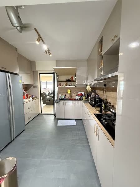 502A Woodlands Drive 14, 502A Woodlands Drive 14, 3 Bedrooms, 1,098 sqft, HDB Flat For Sale, by Jacqueline See, 500135710 - Kitchen - PropertyGuru.com.sg