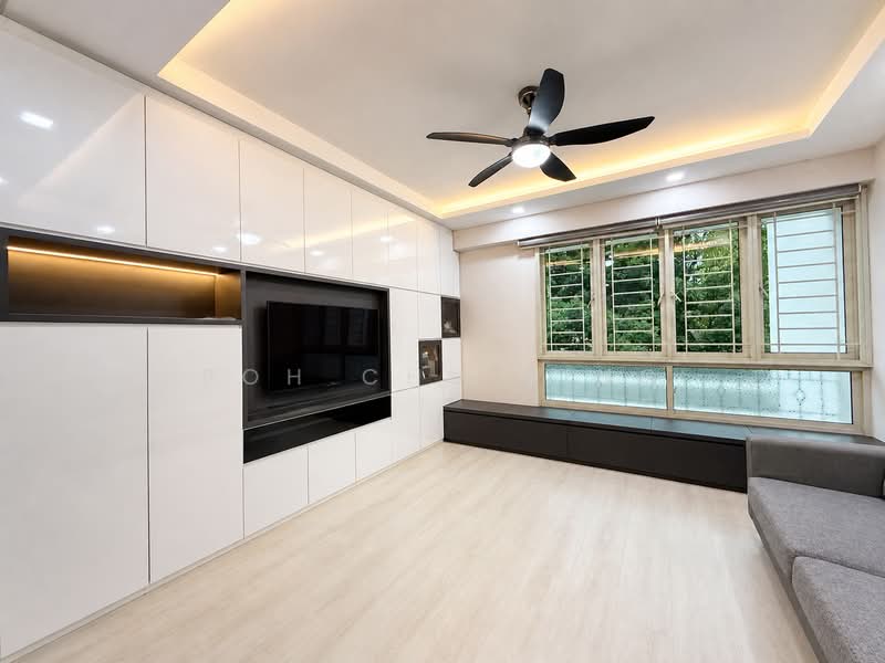 Rivervale Crest, 7 Rivervale Crescent, 3 Bedrooms, 1,206 sqft, Condominium For Sale, by Poh Chu Ying, 500135738 - Living Room - PropertyGuru.com.sg