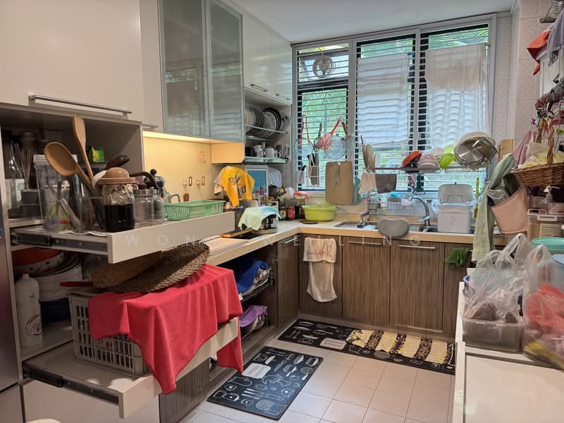 Hume Park I, 7 Hume Avenue, 3 Bedrooms, 1,496 sqft, Condominium For Sale, by Wong Weiling, 500135743 - Kitchen - PropertyGuru.com.sg