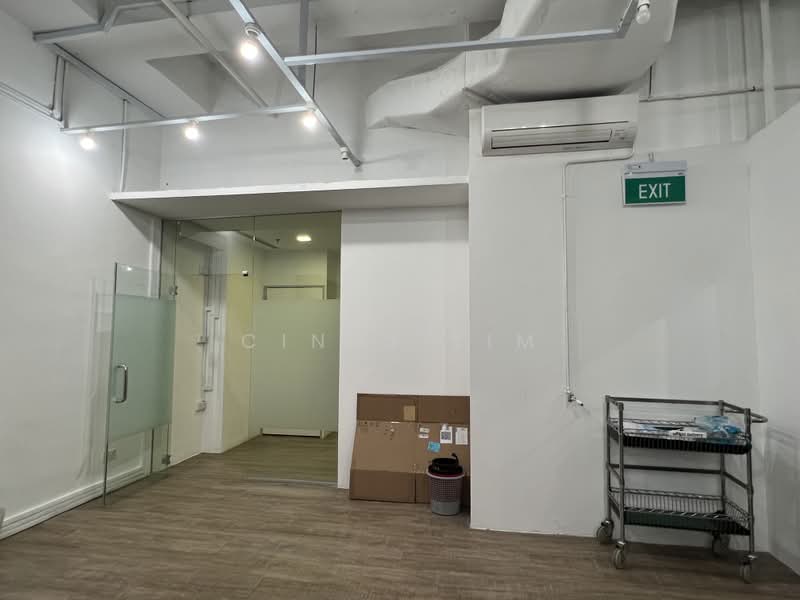 Henderson Building, 221 Henderson Road, 1,238 sqft, Light Industrial (B1) For Rent, by Cindy Lim, 500135751 - Interior - CommercialGuru.com.sg