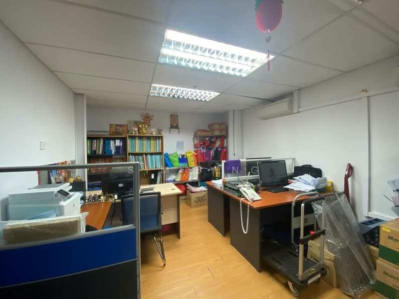 Wcega Tower, 21 Bukit Batok Crescent, 1,206 sqft, Light Industrial (B1) For Sale, by Sim Seng, 500135755 - Interior - CommercialGuru.com.sg