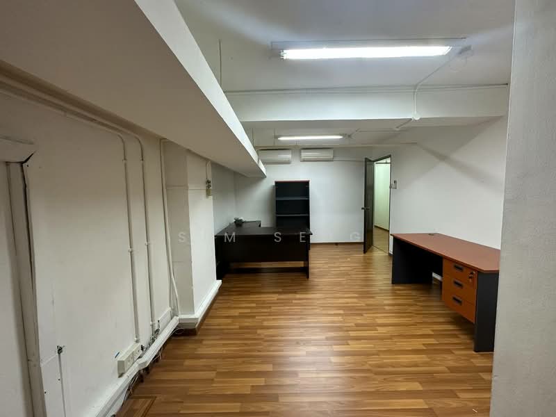 Wcega Tower, 21 Bukit Batok Crescent, 1,206 sqft, Light Industrial (B1) For Sale, by Sim Seng, 500135755 - Interior - CommercialGuru.com.sg