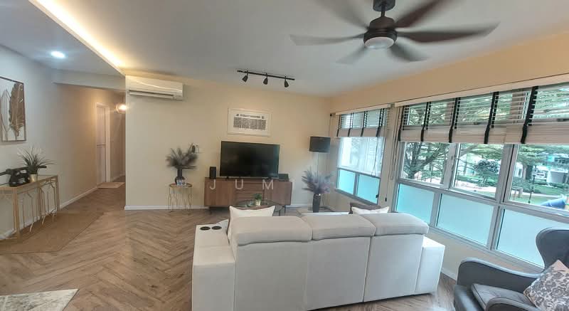 782E Woodlands Crescent, 782E Woodlands Crescent, 3 Bedrooms, 1,206 sqft, HDB Flat For Sale, by Jumi J, 500135761 - Living Room - PropertyGuru.com.sg