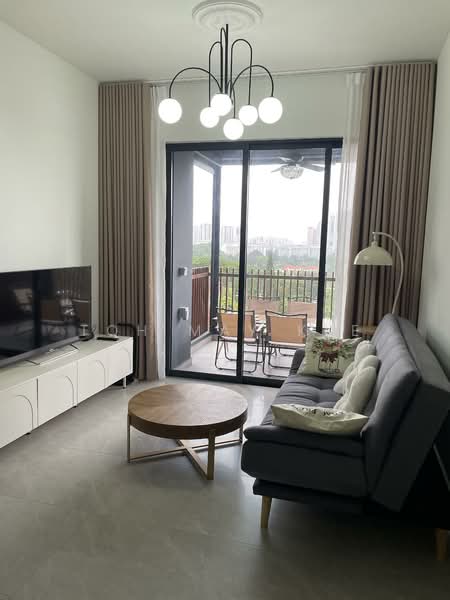 KI Residences At Brookvale, 2 Brookvale Drive, Room Rental, 120 sqft, Condominium For Rent, by Toh May Kee, 500135765 - Living Room - PropertyGuru.com.sg