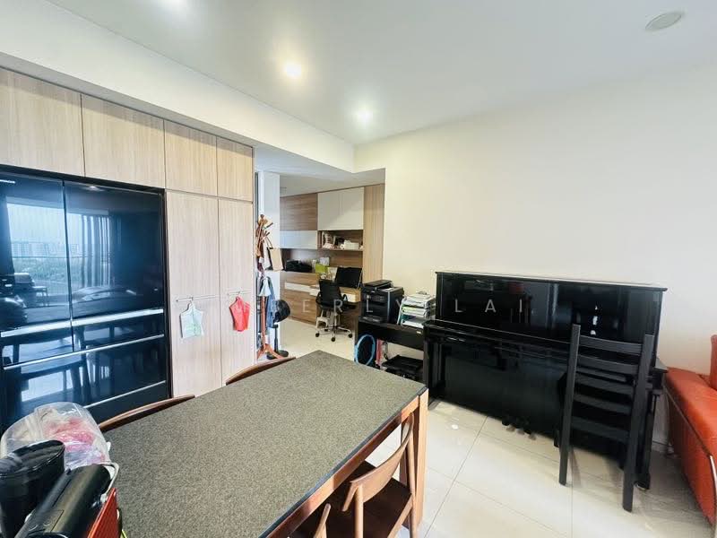 Bel. $1.7M condo, corner 3 Bed + maid’s room 3 Bath. Near LRT/MRT, 1km to 6 pri schs., , 4 Bedrooms, 1,044 sqft, Condominium For Sale, by Kimberly Lai, 500135772 - Interior - PropertyGuru.com.sg