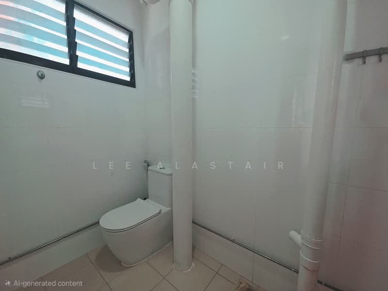 852 Yishun Street 81, 852 Yishun Street 81, 3 Bedrooms, 1,119 sqft, HDB Flat For Sale, by Lee Alastair, 500135783 - Bathroom - PropertyGuru.com.sg