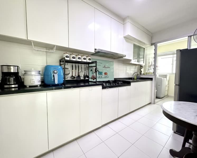 207B Punggol Place, 207B Punggol Place, 3 Bedrooms, 1,206 sqft, HDB Flat For Sale, by Tasso Chan, 500135798 - Kitchen - PropertyGuru.com.sg