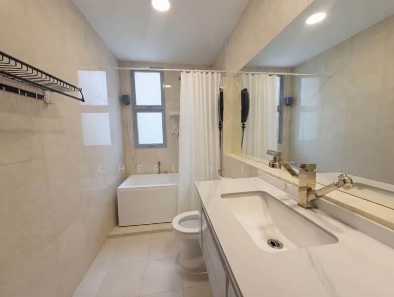 The Alcove, 10 Lorong 27 Geylang Singapore, 3 Bedrooms, 1,378 sqft, Condominium For Sale, by Cherlyn Tan, 500135814 - Bathroom - PropertyGuru.com.sg