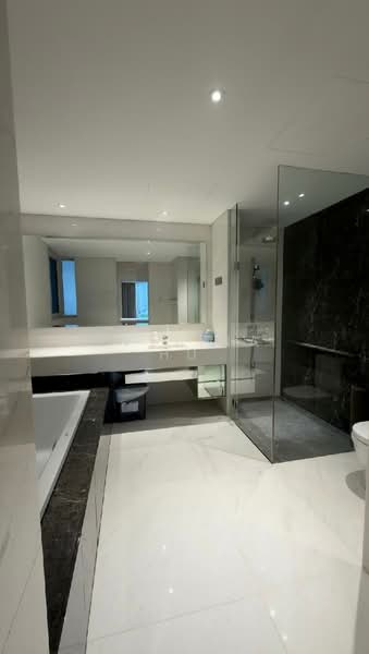 St. Regis Residences Singapore, 31 Tanglin Road, 4 Bedrooms, 3,756 sqft, Apartment For Rent, by Evelina Hu, 500135815 - Bathroom - PropertyGuru.com.sg