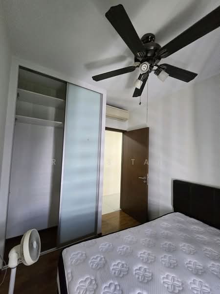 Parc Centros, , 3 Bedrooms, 990 sqft, Condominium For Rent, by Remus Tan, 500135828 - PropertyGuru.com.sg